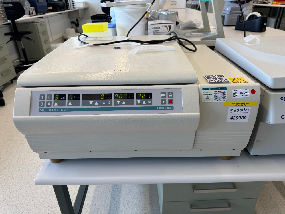 Image of Heraeus Multifuge 3 S-R Centrifuge